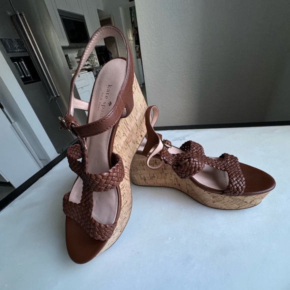 NWOT Kate Spade Tiana Wedges - Picture 2 of 13